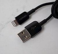 CABLE USB PORTATIL PARA IPHONE-NEGRO