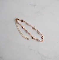 PULSERA CON CORAZÓN (DORADO)