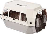 Amazon Basics - Transportador para mascotas con ventilación de alambre de metal
