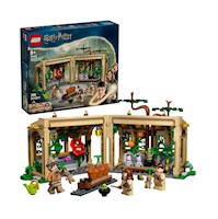 LEGO Harry Potter Hogwarts Castle: Herbology Class