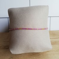 Pulsera Tejida de Cuentas "Lila y Dorado" – Estilo Fresco y Versátil