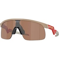 Oakley Resistor OJ9010 Gafas de sol para niños | Matte Terrain Tan / Prizm Tungsten