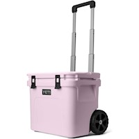 YETI Roadie 32 Cooler Con Ruedas Y Mango Retráctil | Rosa Bebé