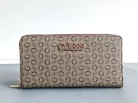 Billetera Guess Sophia Moda Innovadora paric marrón