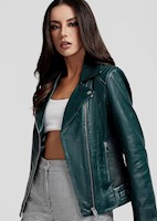 CASACA DE CUERO ESTILO BIKER