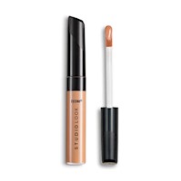 Corrector De Maquillaje Medio Claro Studio Look Cyzone