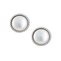 ARETES FAITH MAMÁ