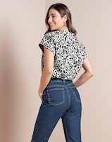 Blusa manga corta manga rodada silueta semiajustada