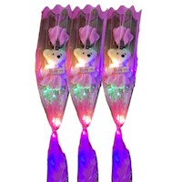 3 Rosas rosadas con osito y luces