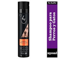 Shampoo Efecto Gloss Ibasa para Perros y Gatos 4 Groomer 250ml