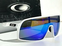 GAFAS DE SOL OAKLEY SUTRO OO9406 CON 2 LUNAS EXTRAS / COLOR: BLANCO-AZUL