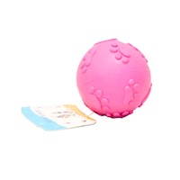 PELOTA JUGUETE TPR PARA MASCOTA ALTO RELIEVE HUELLAS CON SONIDO COLOR ROSADO