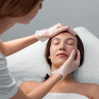 Tratamiento facial antiacné  3 sessiones
