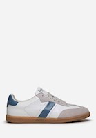 SNEAKERS AXIS