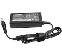 Cargador Para Laptop Compatible Con Laptop Toshiba 19V 3-42A