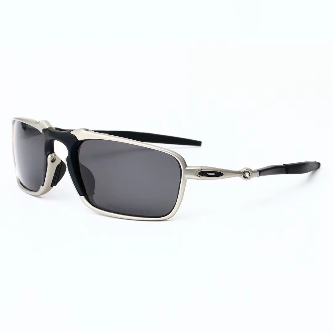 GAFAS DE SOL OAKLEY BADMAN POLARIZADO OO6020 / COLOR: NEGRO