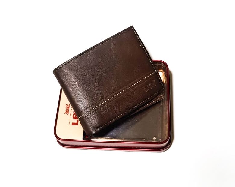 billetera levis hombre precio