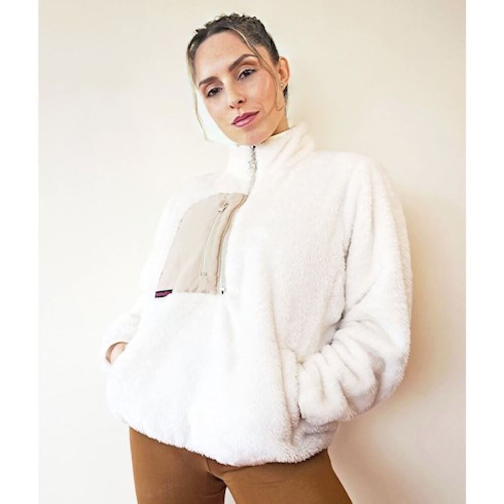 Casaca Polera Casual Kinetix Teddy Oversized Crema Mujer