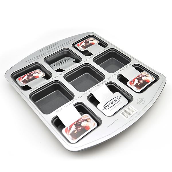 MOLDE PARA BROWNIES 9 UND. 31.5 x 26 x 2.7 CM