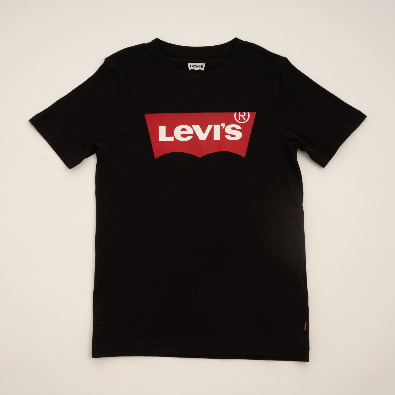 polo levis negro