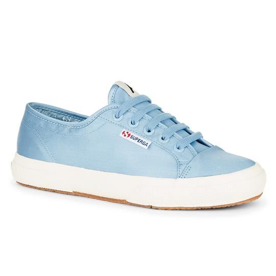 superga azul celeste