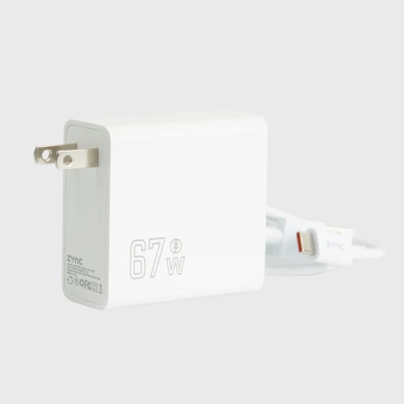 Cargador Ultra Rápido ZYNC MT-TQ01 67W GaN Turbo