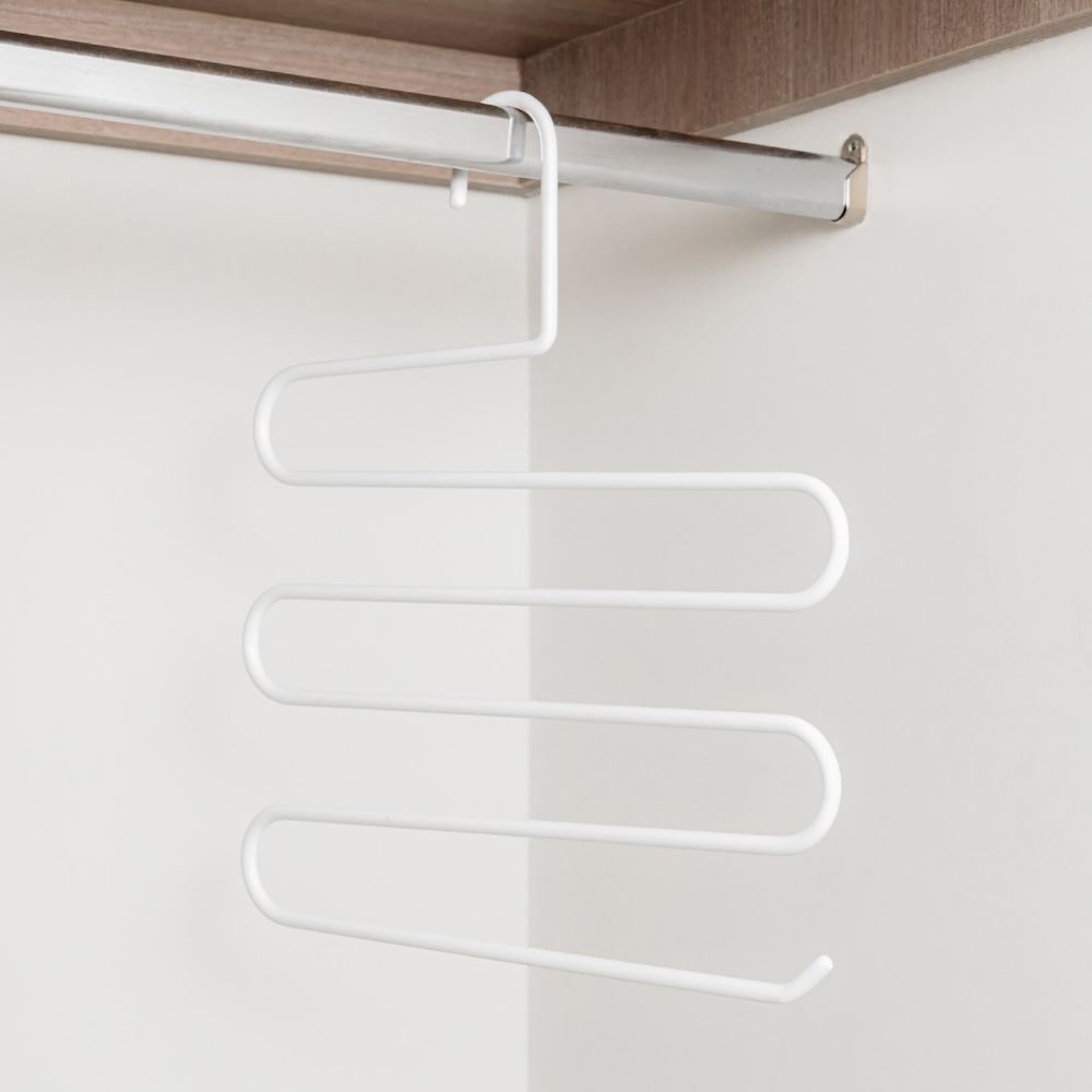 Gancho de ropa multiprenda Más Casa Perú