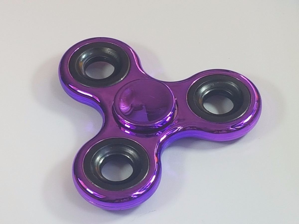 ⬛...㋡...↪  COLOR "MORADO" "LILA"  ↩...㋡...⬛ - Página 8 Orig_fidget-spinner-acabado-metalico-morado-cromo-envio-gratis-D_NQ_NP_952275-MLM25668089599_062017-F_881696