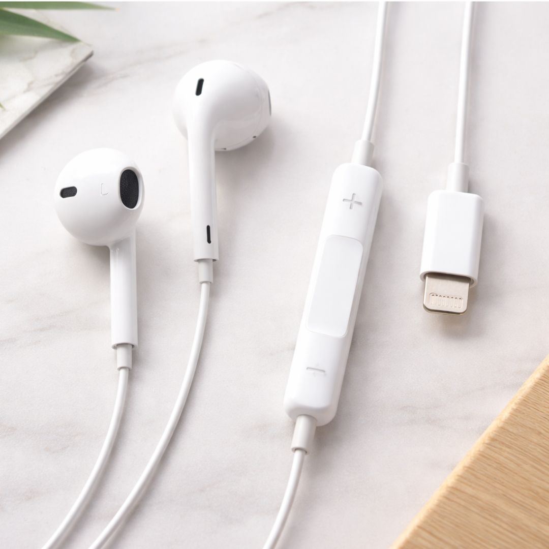 Auricular / Audifonos Manos Libres Compatible Lightning  Color Blanco