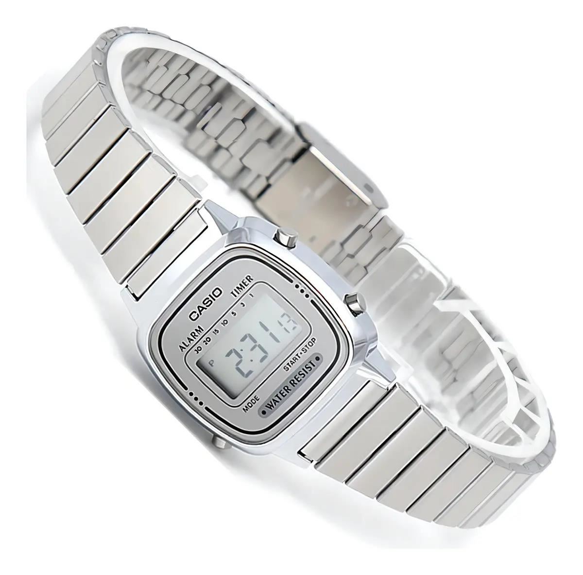 Reloj Casio Mini Vintage Digital de Acero Inoxidable para Mujer LA670WA-7D