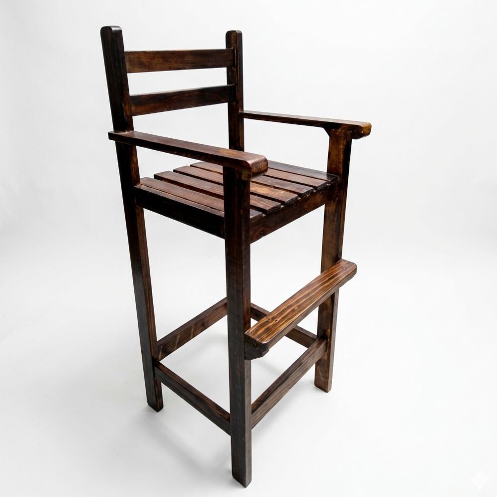 Silla de comer para niños en madera color marron