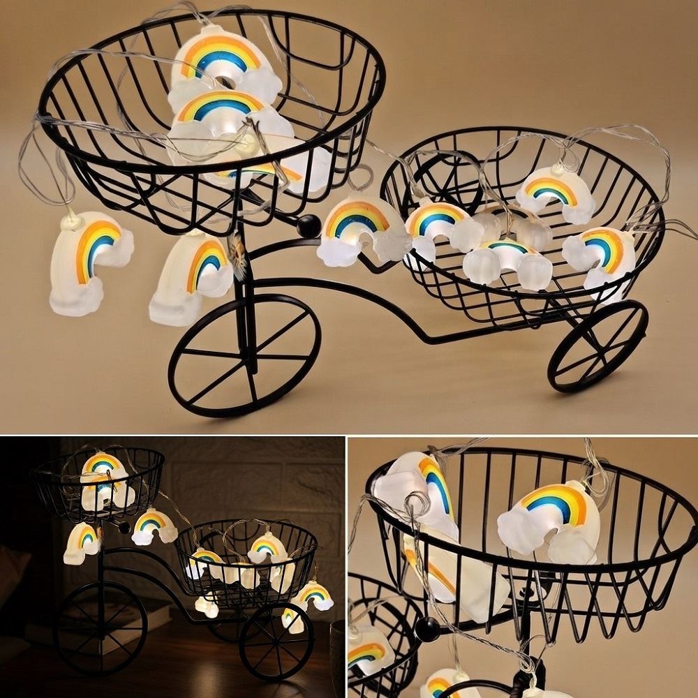 Decoracion de Mesa con Luces  y Triciclo Multifuncional