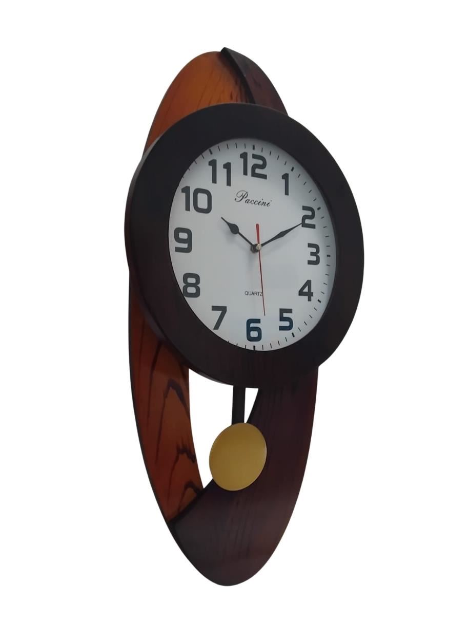 Reloj de pared con péndulo - sala comedor